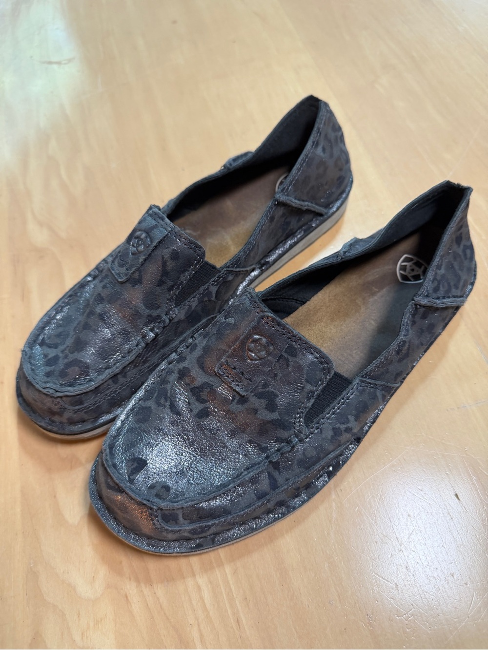 Ariat Women's Dark Shadow Cruisers- 7B
